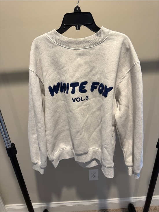 White Fox Boutique Tops - White Fox Boutique Cream Crewneck with Navy Graphic